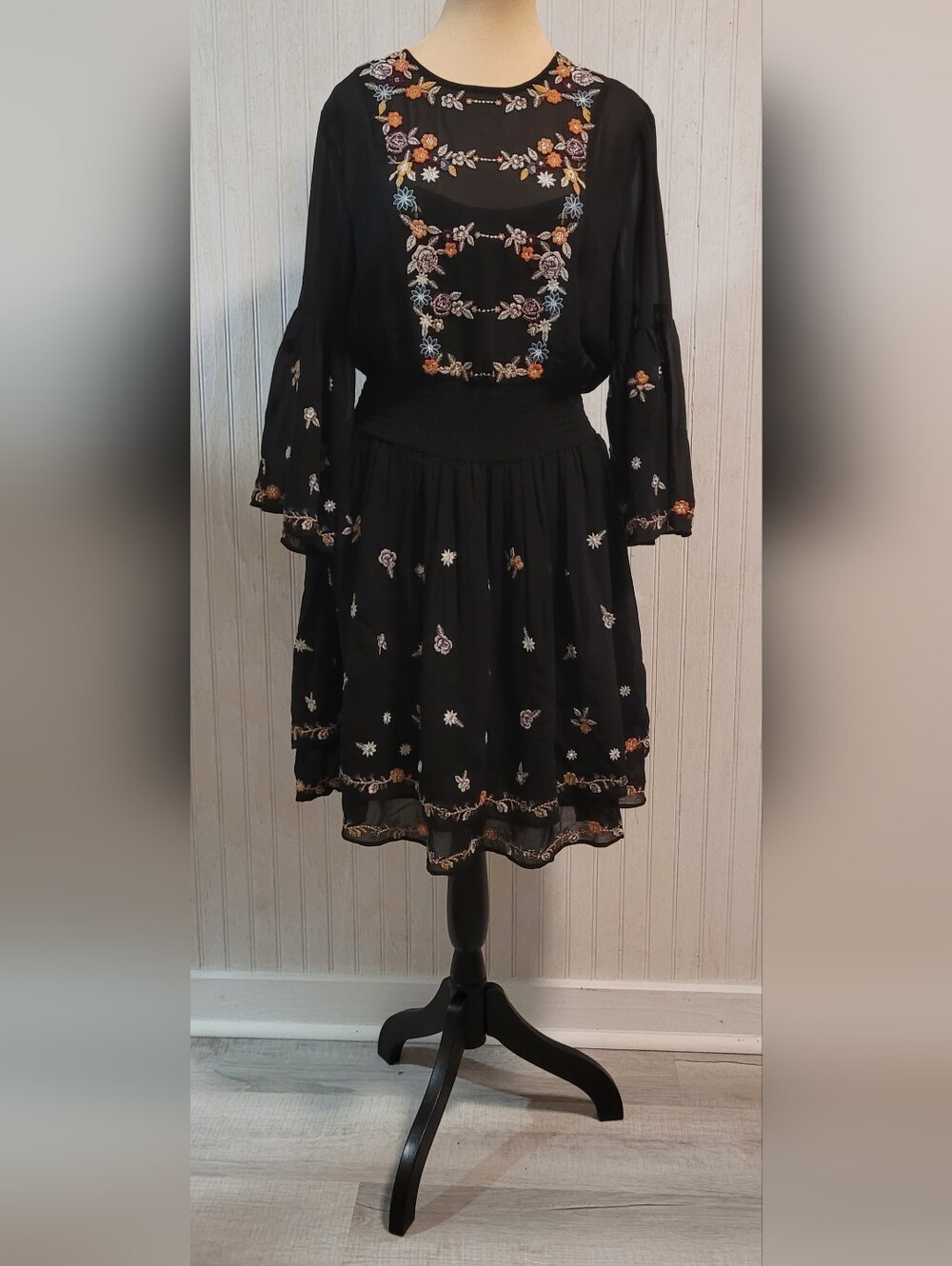 ​Anthropologie Maeve Anfisa Embroidered Bell Sleeve Dress Size 14